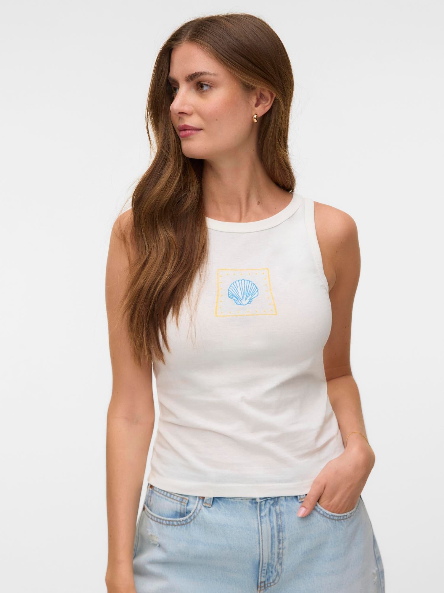 VMALLY SLEEVELESS TOP
